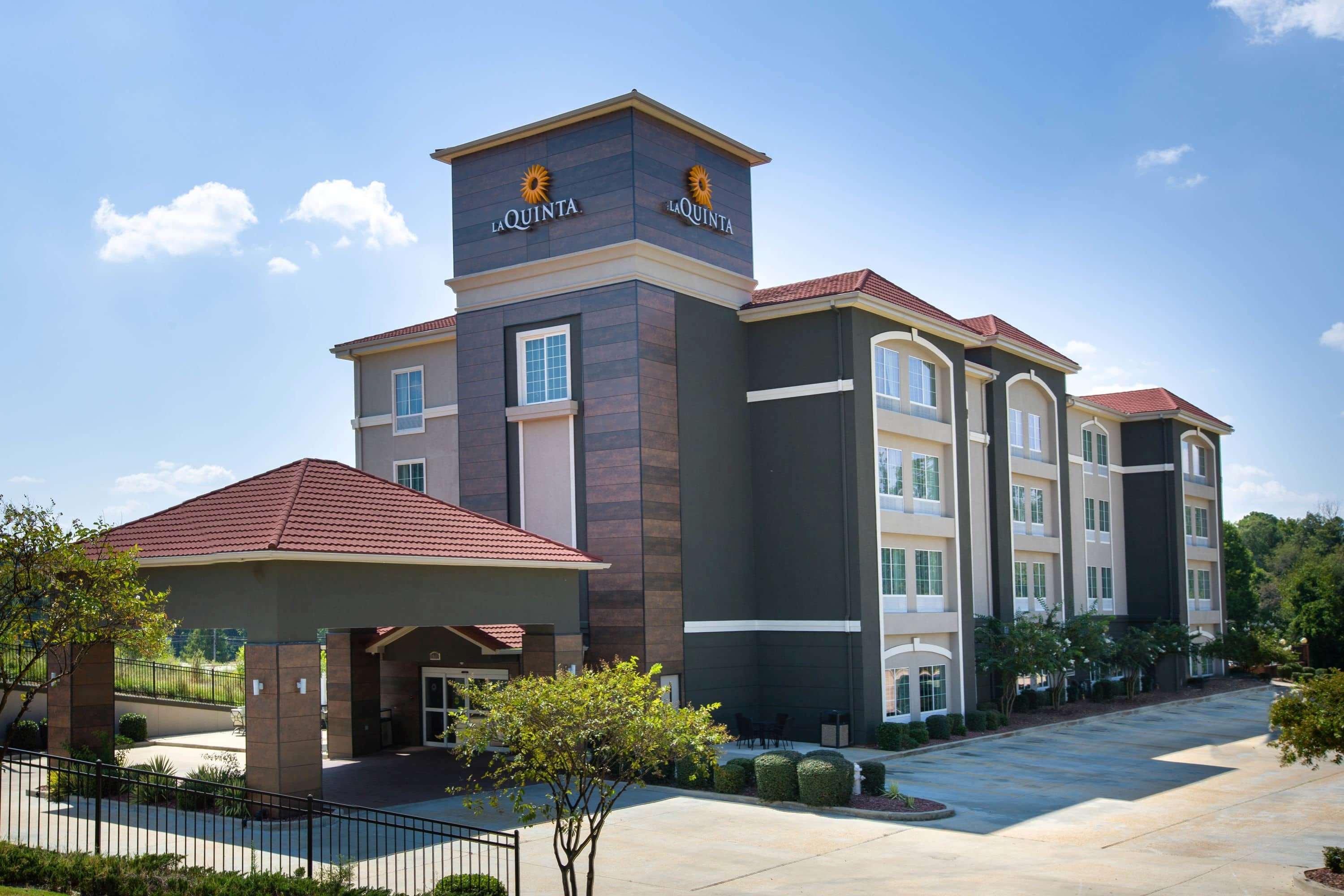 La Quinta By Wyndham Tupelo Ξενοδοχείο Εξωτερικό φωτογραφία
