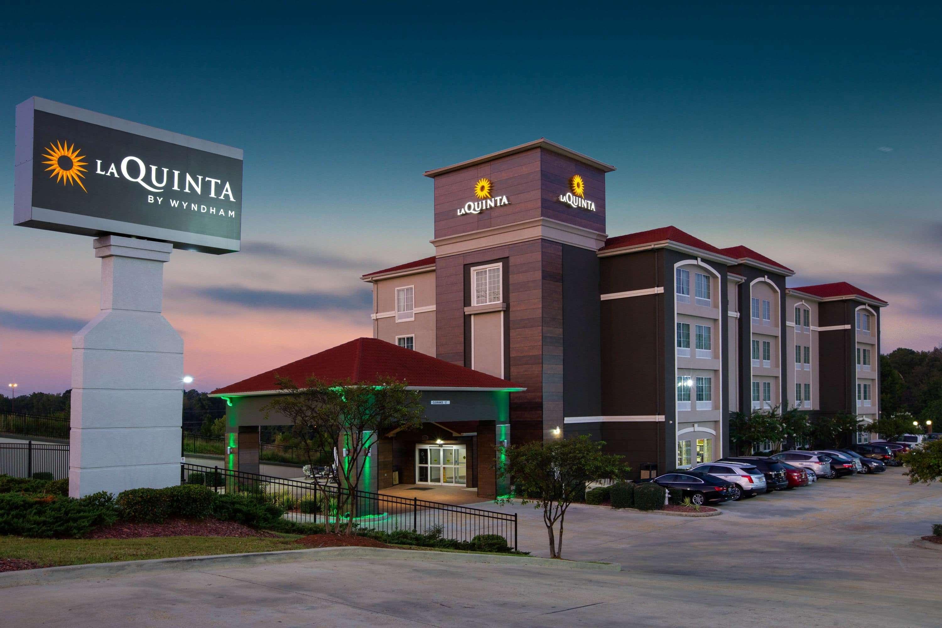 La Quinta By Wyndham Tupelo Ξενοδοχείο Εξωτερικό φωτογραφία
